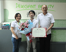 午夜小视频在线观看化妝用品（深圳）有限公司與日本知名設計師正式簽約合作