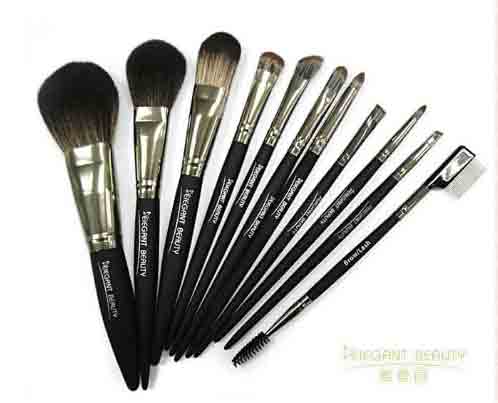 如何用午夜福利视频免费在线观看畫出立體妝容呢？