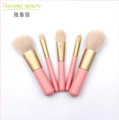 午夜福利视频免费在线观看在不同場合的應用：打造多變妝容