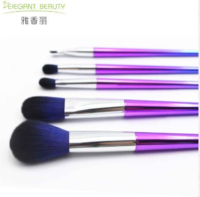 午夜福利视频免费在线观看的正確使用方法：避免妝容失誤的關鍵