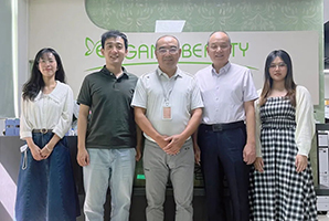 共建美好社會丨慈善與發展同行，愛心與責任並肩，鵬灣公益走訪理事企業深圳市午夜小视频在线观看集團