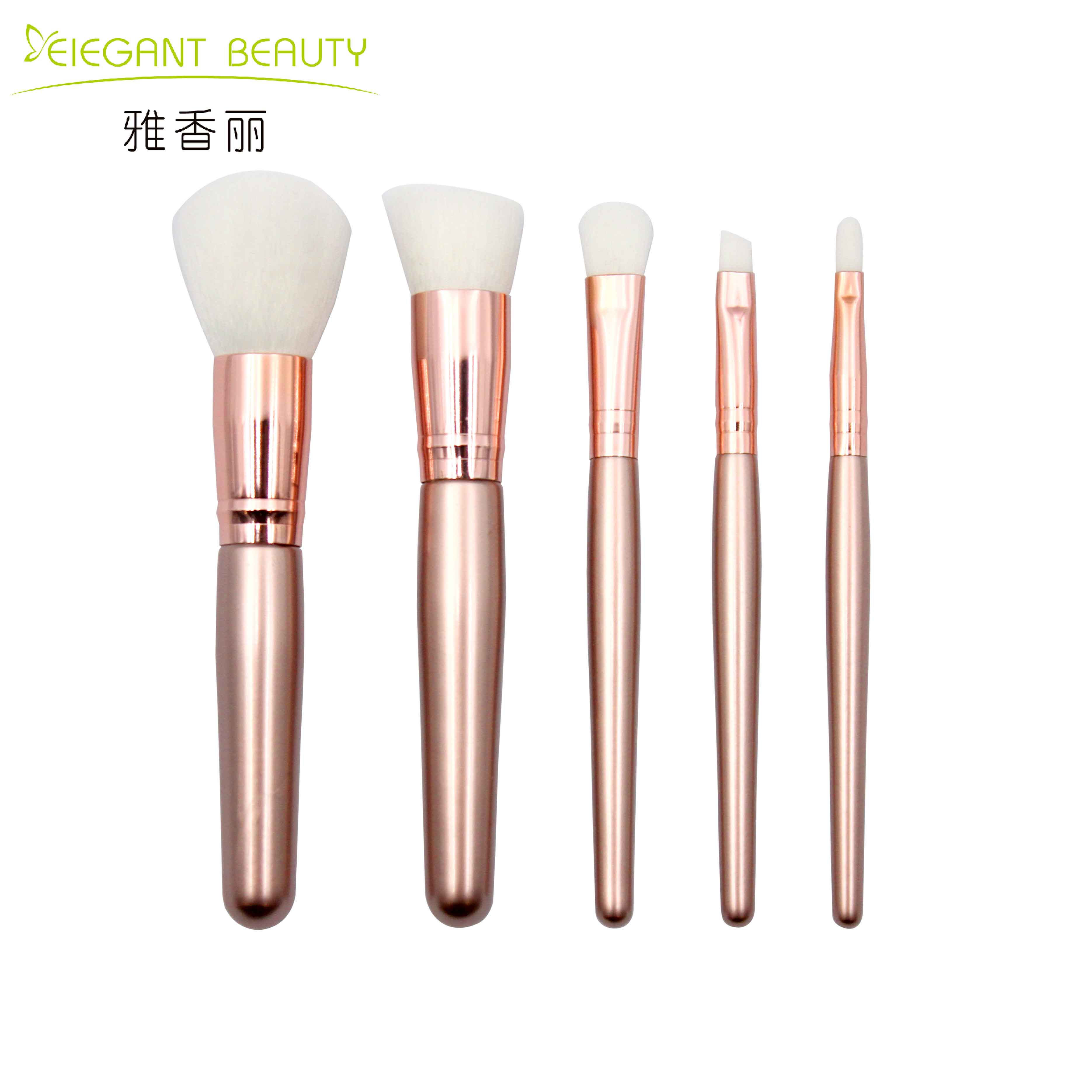 成套午夜福利视频免费在线观看的唇刷刷毛彈性如何優化口紅邊緣細節？